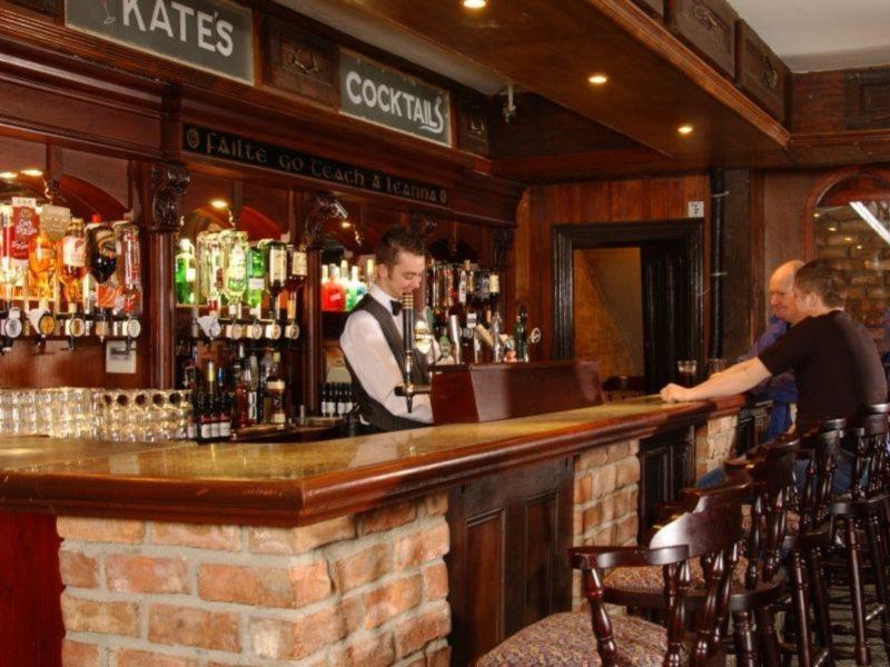 Mcgettigans Hotel Летеркени Екстериор снимка