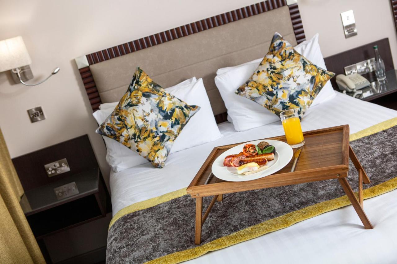 Mcgettigans Hotel Летеркени Екстериор снимка